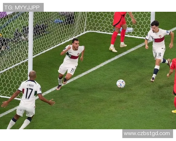 卡佩佩：从坚固后防到世界杯荣耀之路的传奇之旅