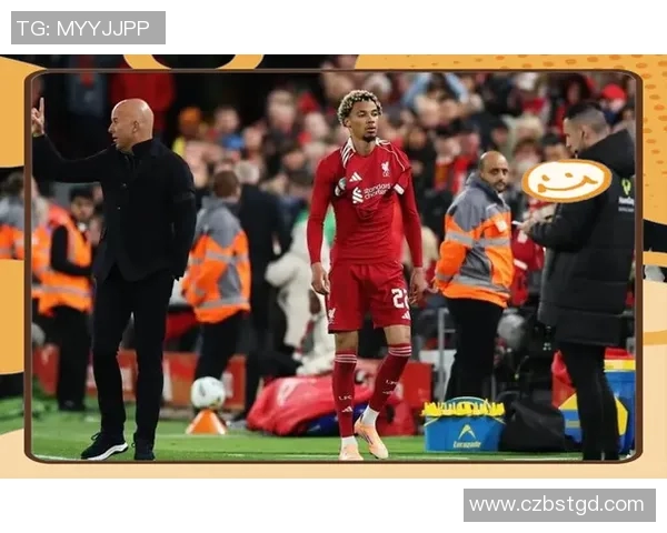 足球球星因飞铲球员遭禁赛引发广泛争议球迷热议判罚是否过重 足球球星因飞铲球员遭禁赛引发广泛争议球迷热议判罚是否过重